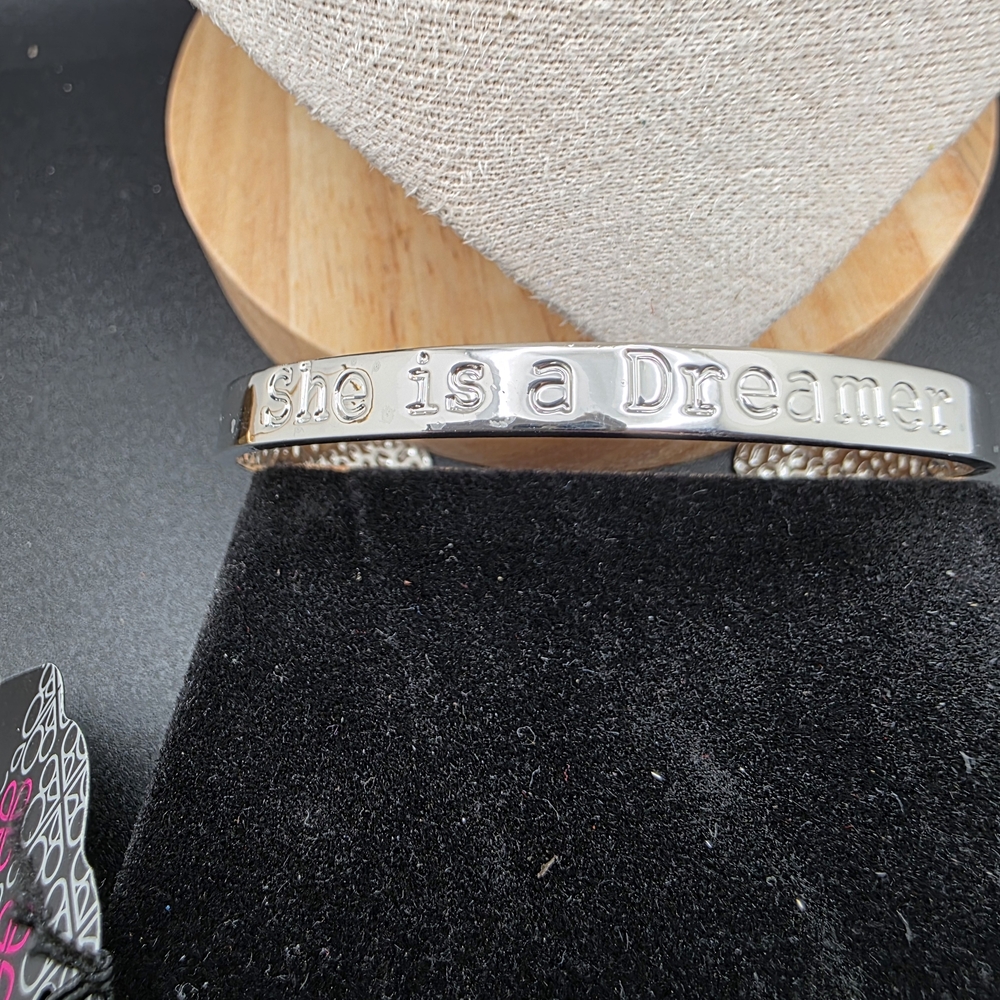 Silver and Pink 'She is a Dreamer' Bracelet (1498) - Picture 2 of 3
